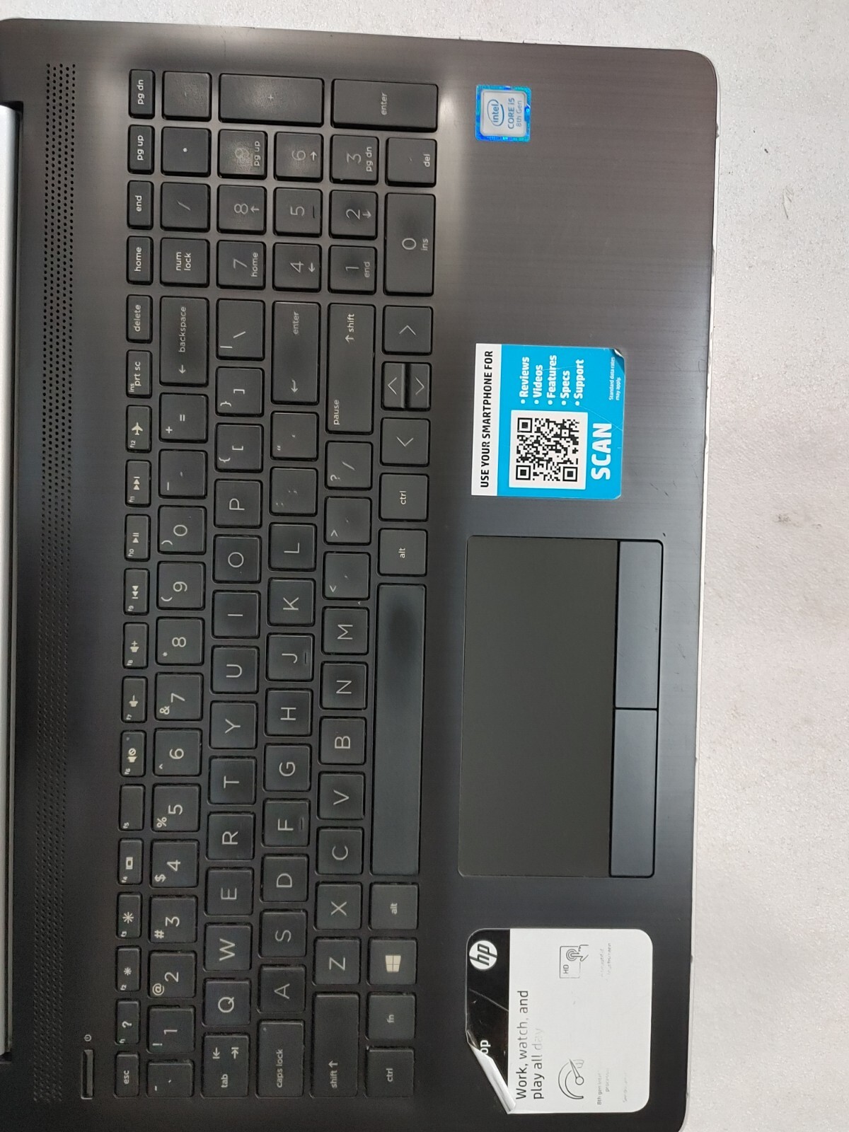 HP 15-DA0XXX 1 Core i5-8250U@ 1.60GHz , NO RAM , NO SSD FOR PARTS ONLY