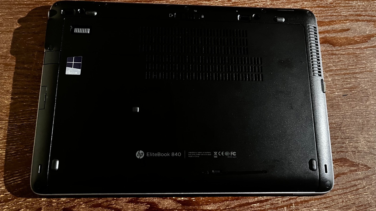 HP EliteBook 840 i7-5600U 4GB RAM 256GB Windows 10 Pro