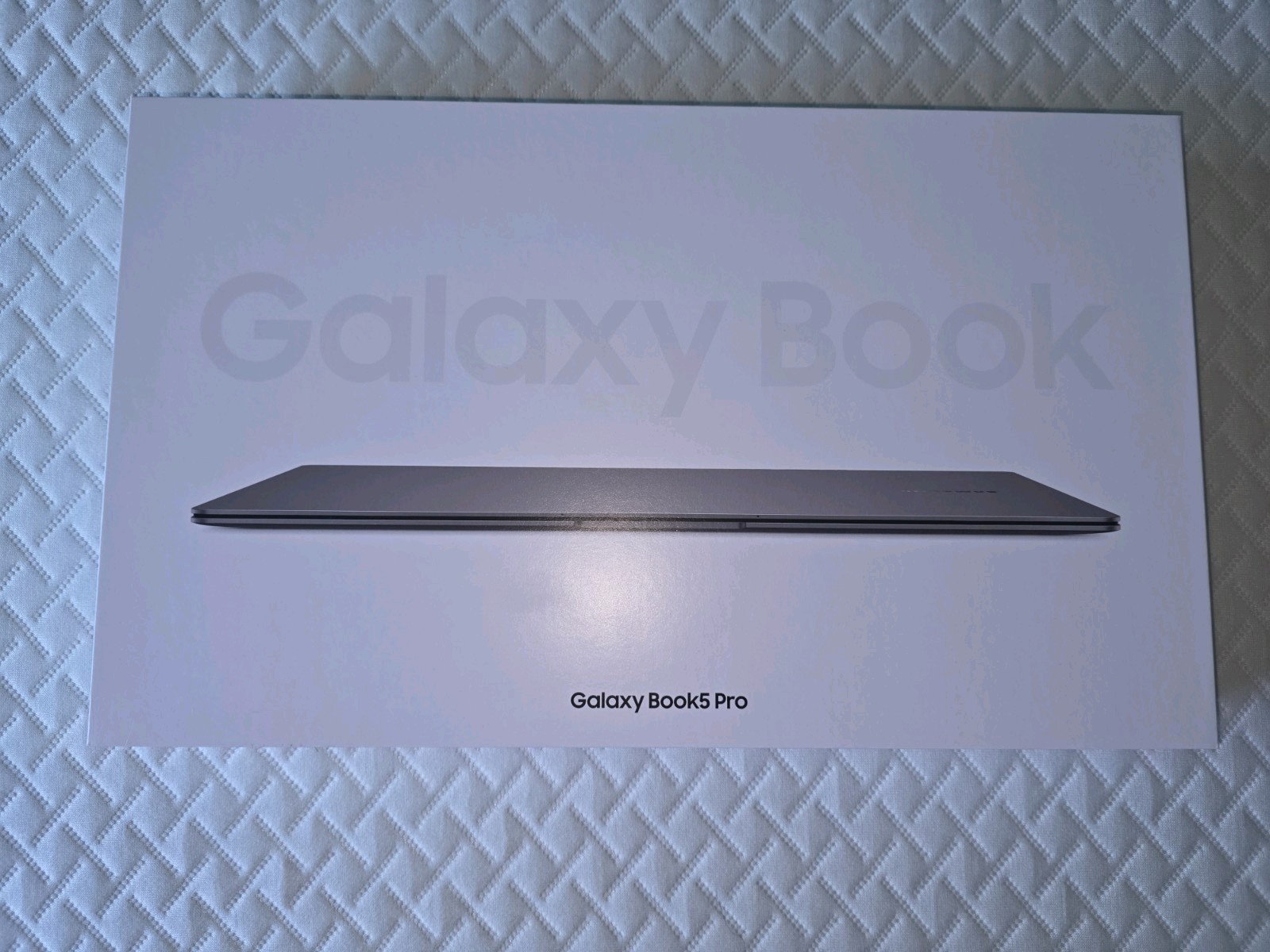 Samsung Galaxy Book5 Pro 16 Inch Intel Core Ultra 7 16GB 1TB SSD Gray Touch New