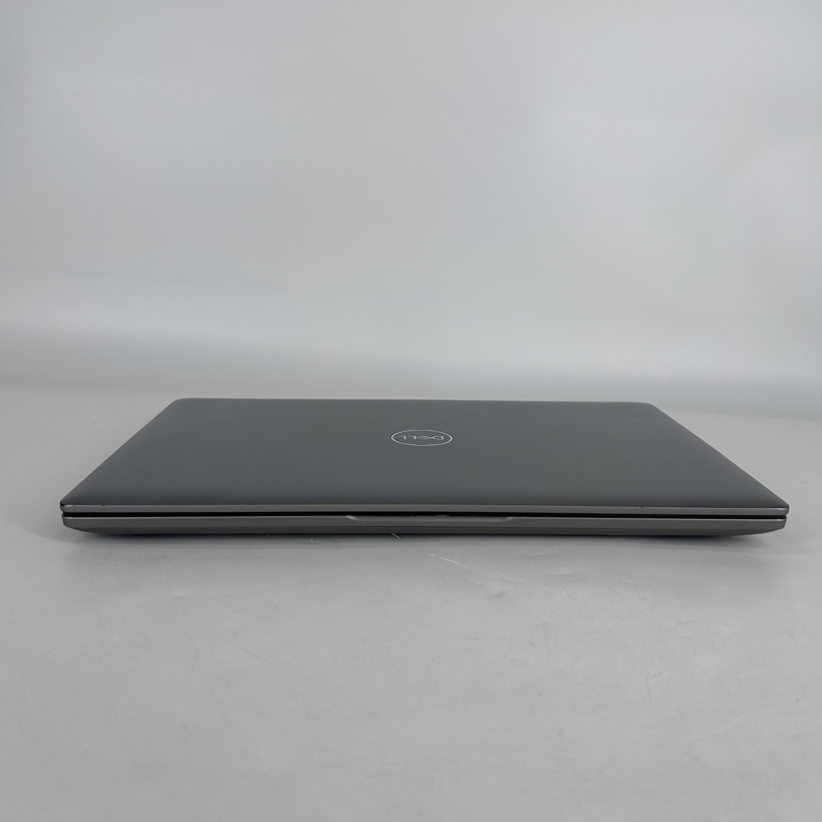 Dell Latitude 5450 14 FHD TOUCH 1.4 GHz Ultra 7 165H 32GB 512GB SSD Very Good