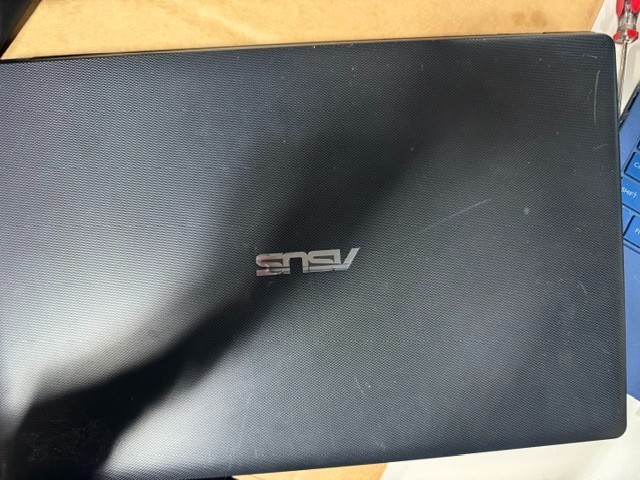 ASUS X541N 15.6″ Laptop Intel Celeron 4GB RAM 500GB HDD Win10 Black