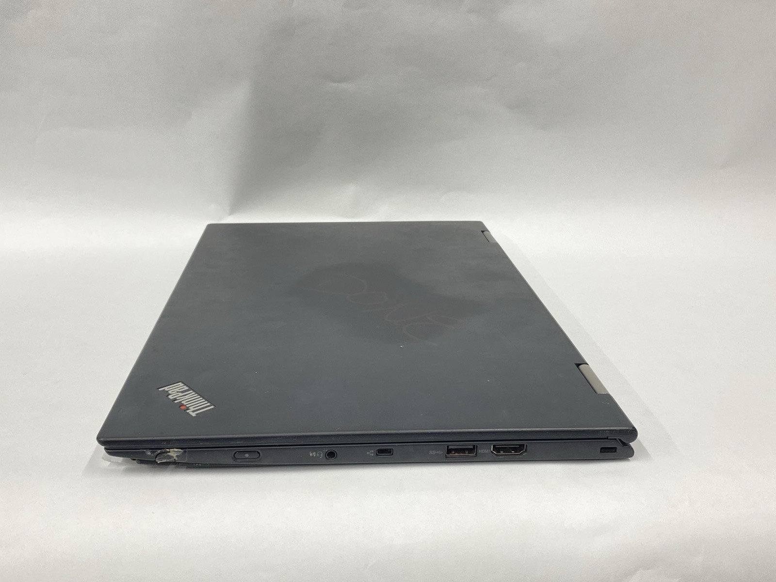 Lenovo X1 Yoga 2nd Gen – Grade B – Touch – i7-7500U – 8GB – 256SSD – W10P – READ