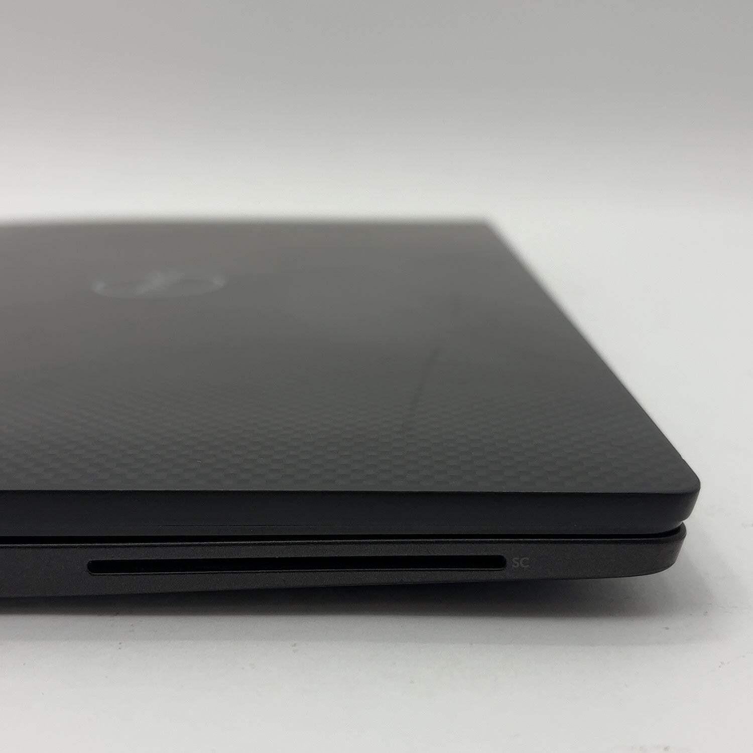 Broken Dell Latitude 7410 14″ i5-10310U 1.7GHz 16GB RAM 256GB SSD Bright Spots