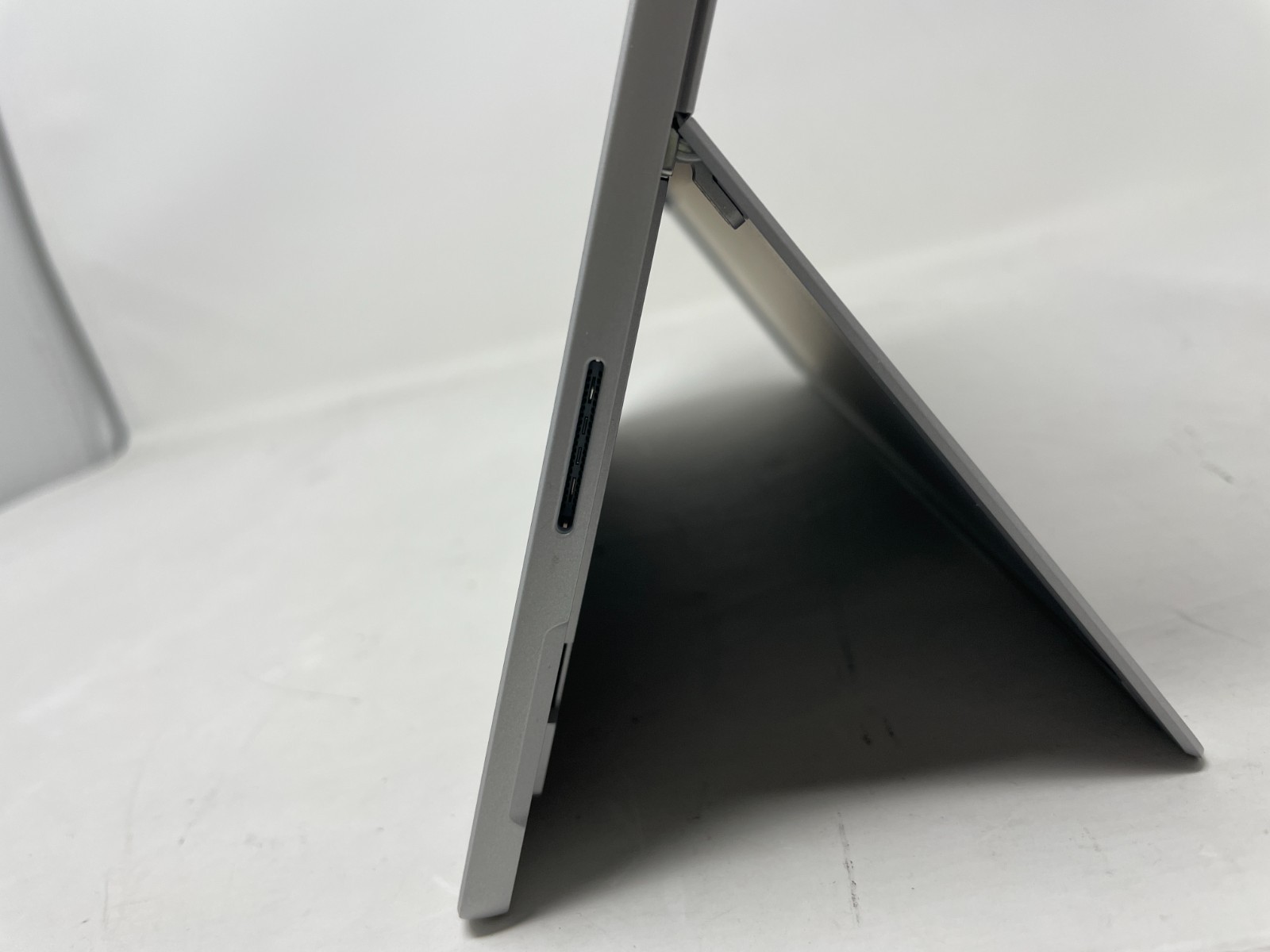 Microsoft Surface Pro 5 1796 Tablet i5-7300U 8GB RAM 256GB SSD