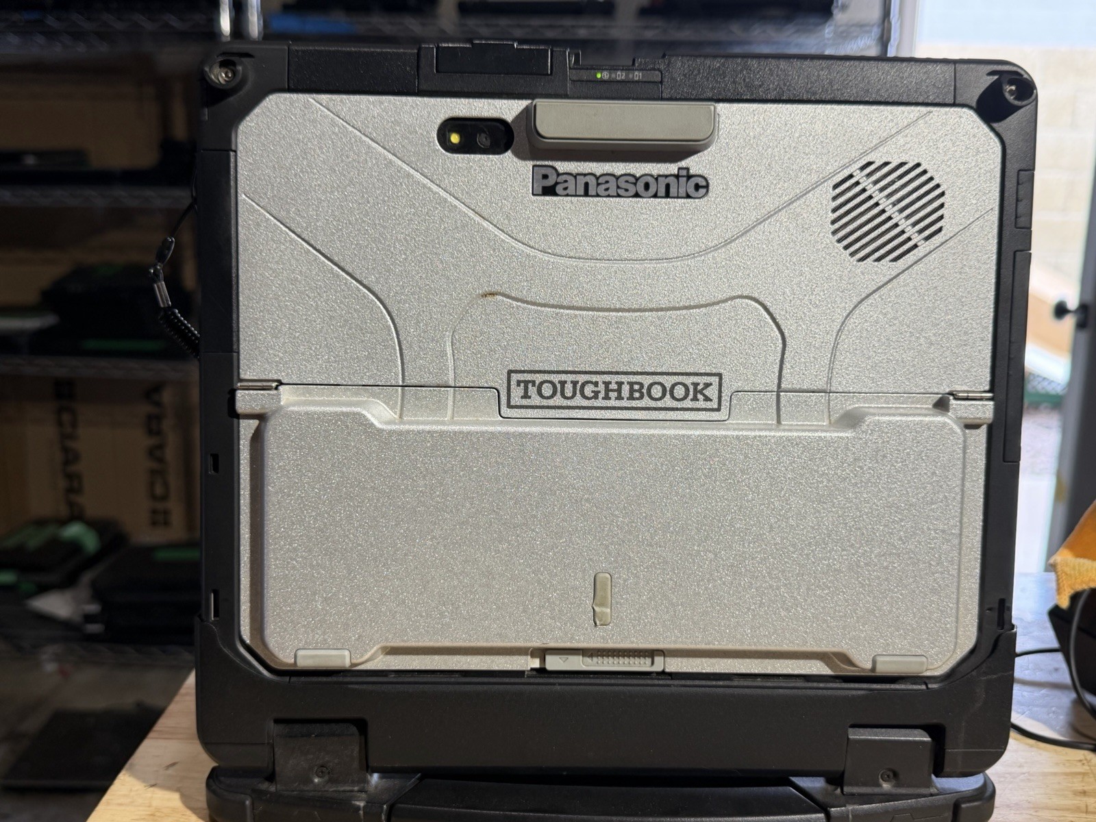 Panasonic ToughBook CF-33 i5-6300U 8GB Ram 256 SSD Win11 Pro. Touchscreen