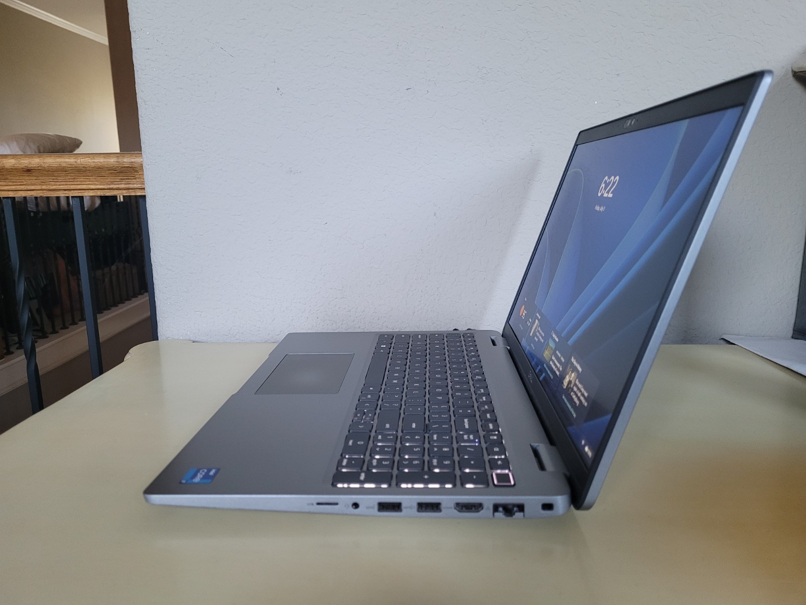 Dell Latitude 5540 15.6″ FHD Core i7-1355U 512GB NVMe SSD 32GB Win11P UWT 2026/9