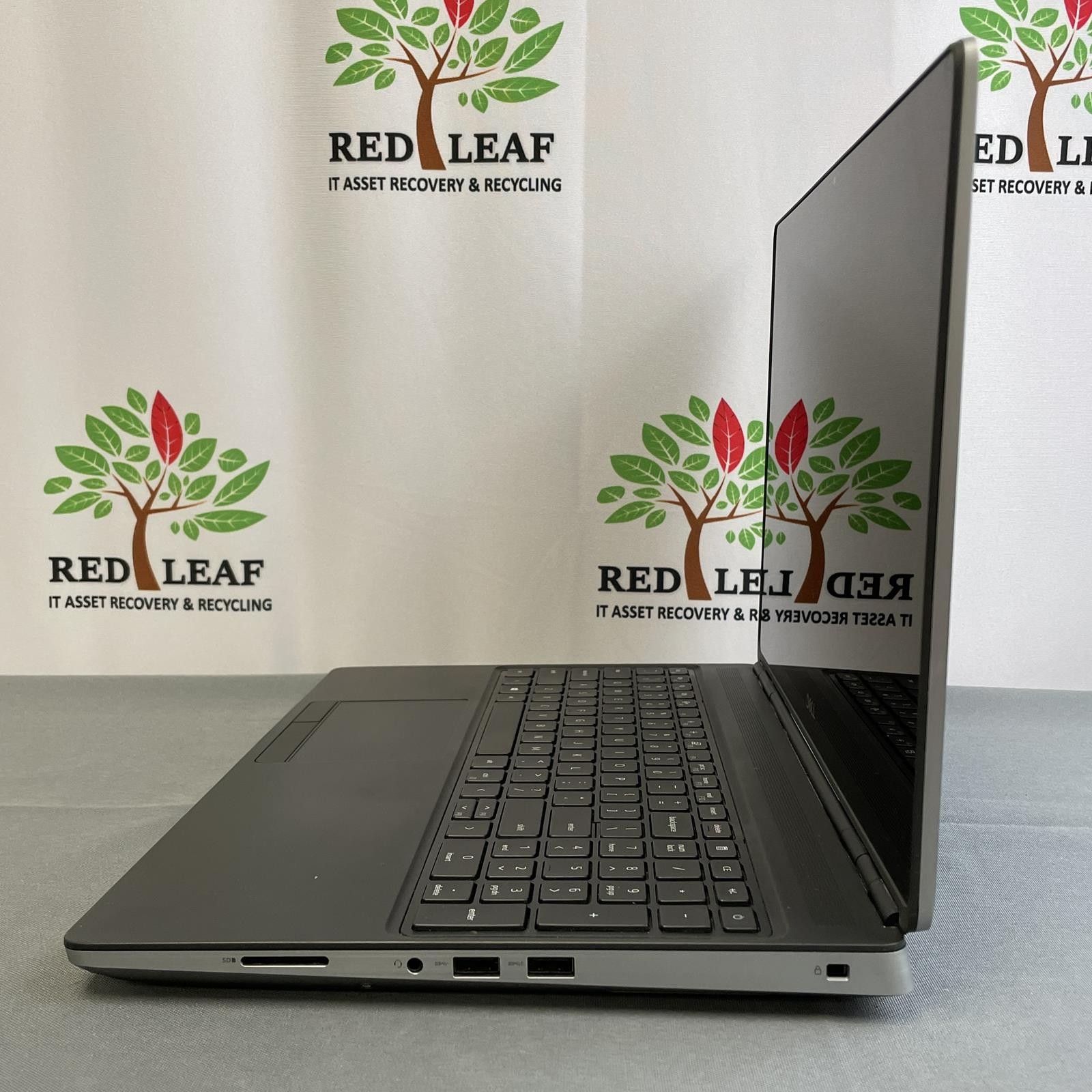 Dell Precision 7550 FHD Touch, Core i7-10850H, 16GB RAM, 1TB NVMe | #1612 (READ)