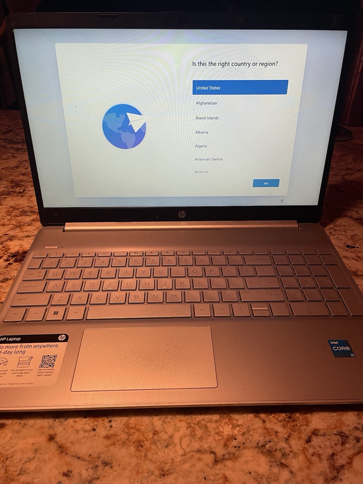 HP notebook, Windows 11, i3-1215U, 32GB memory, 15.6 inch, 1 TB storage