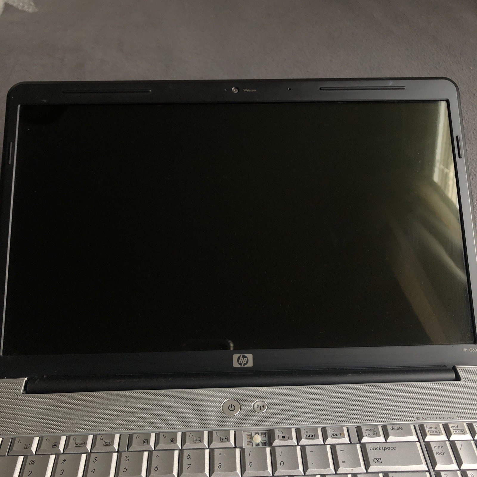 HP G60 G60-243CL Laptop AMD Turion 3GB RAM+320GB HDD NO OS – READ DESC