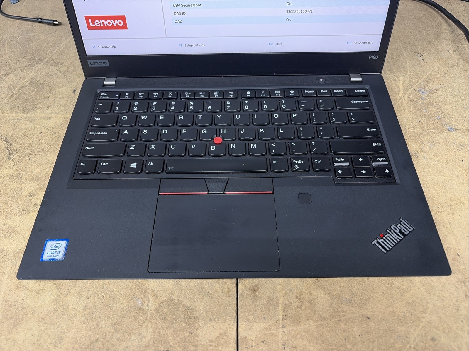 Lenovo ThinkPad T490 14″ FHD i5-8265u 8GB RAM No OS/SSD