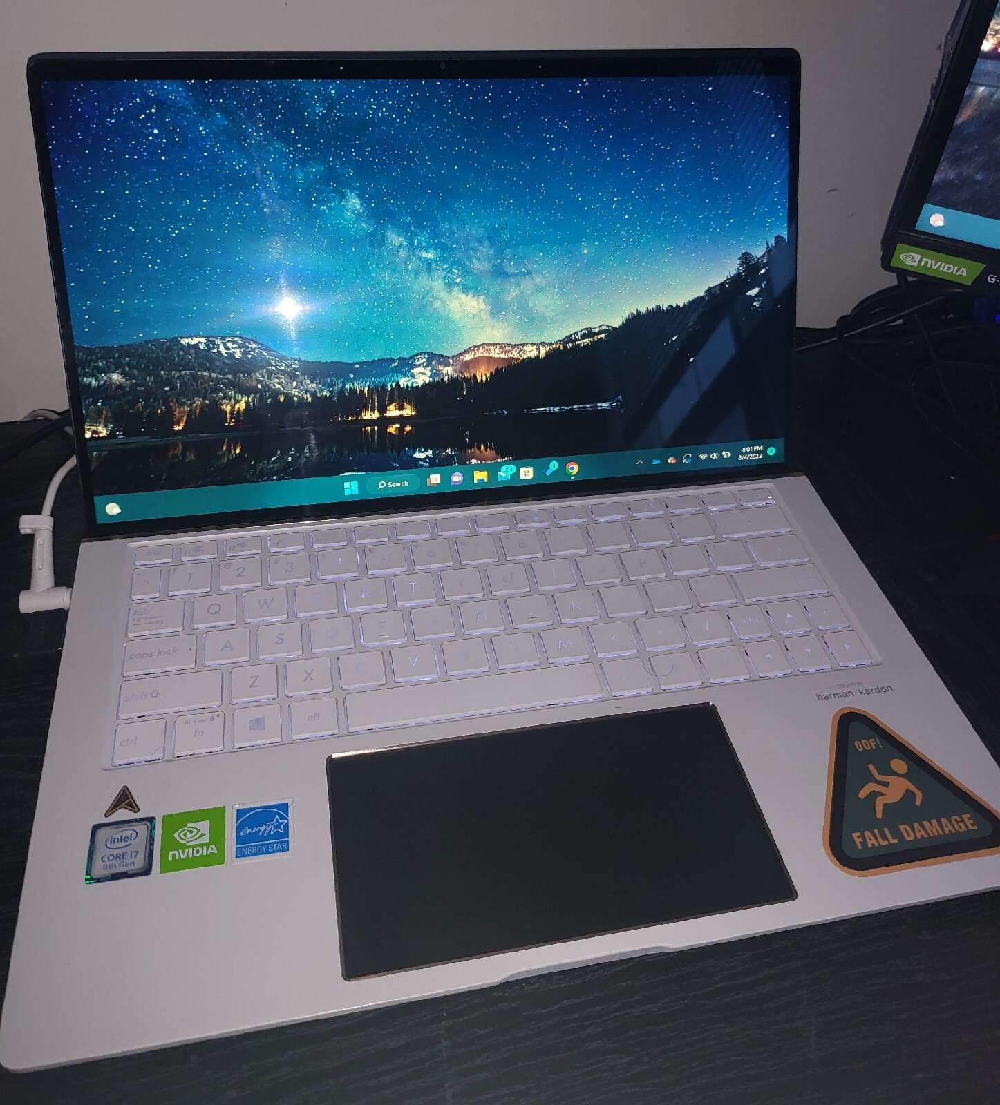 ASUS ZenBook 13.3″ (1TB SSD, Intel Core i7 8th Gen., 4.60 GHz, 16GB) Laptop -…