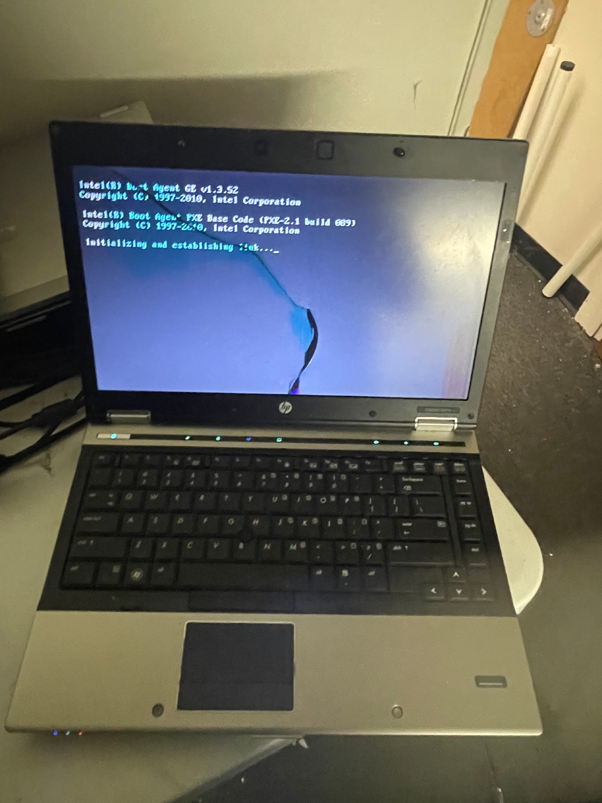 Lot of 6 HP (2) probook 6450B, (1) 6430b[HP-C], (2) Elitebook 6930p, (1) 8440p