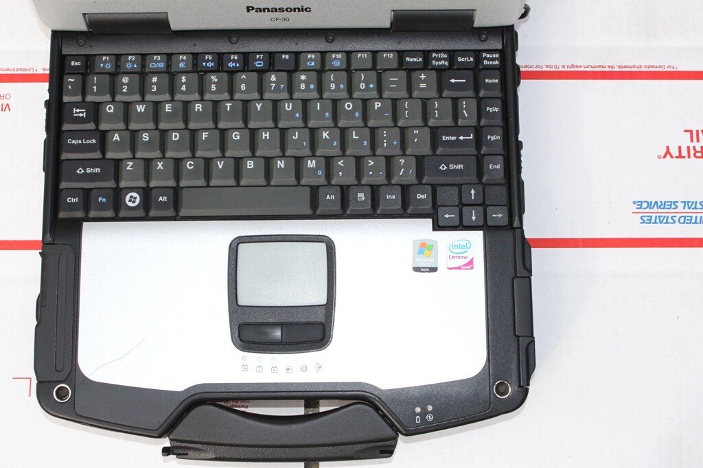 PANASONIC CF-30 MK3 / NON-TOUCH/ 4GB RAM/ BT/ DVDROM/ WIN10 P64B /500GB HD/GPS