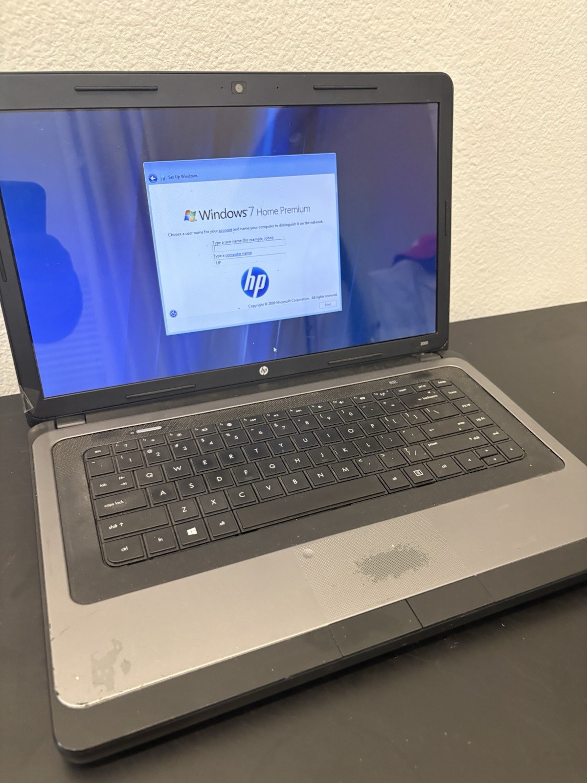 HP 2000 Laptop Windows 7 Home Premium 15.6” AMD WiFi Webcam Charger