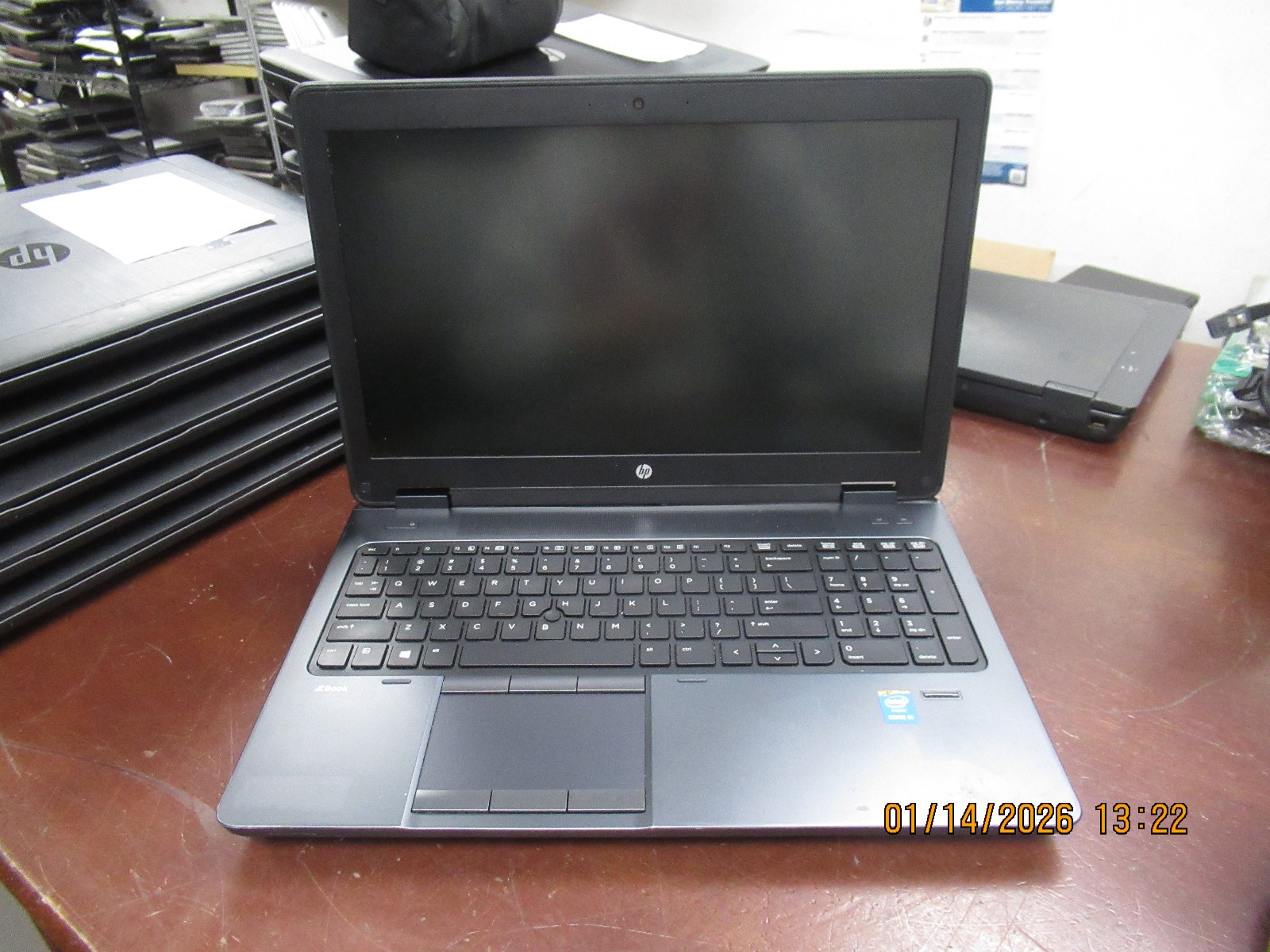 HP ZBook 15 15.6″ Intel i5-4300M 2.60GHz 16GB 256GB HDD Laptop w/ AC [NO OS]