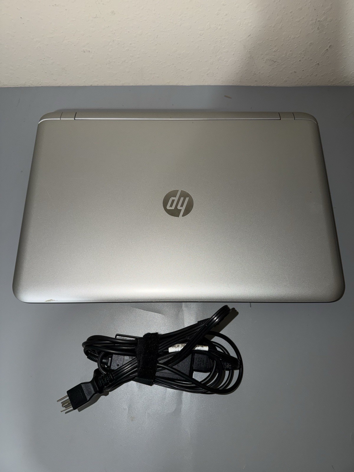 HP Pavilion 17-g121wm Laptop AMD A10-8700P, 8GB RAM, 1TB HDD – For Parts
