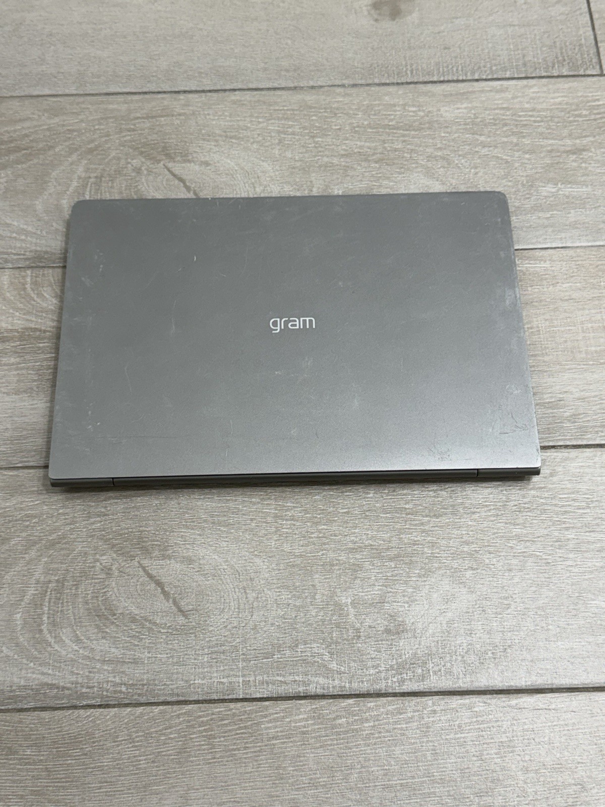 LG 13Z990-A. AAS5U1 13″ Touch Laptop Core i5-8265U 12GB RAM 256GB SSD Win-11