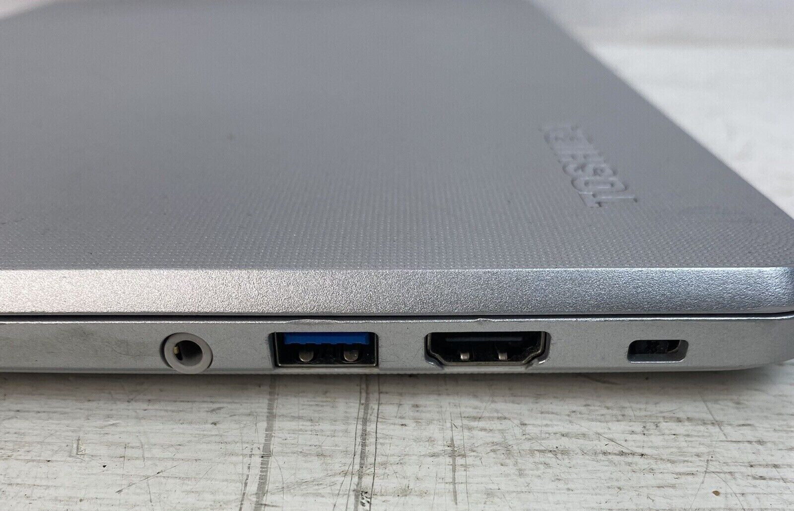 Toshiba Chromebook 2 CB30-B3122 13.3in Intel 4GB 16GB SSD Chrome OS with Charger