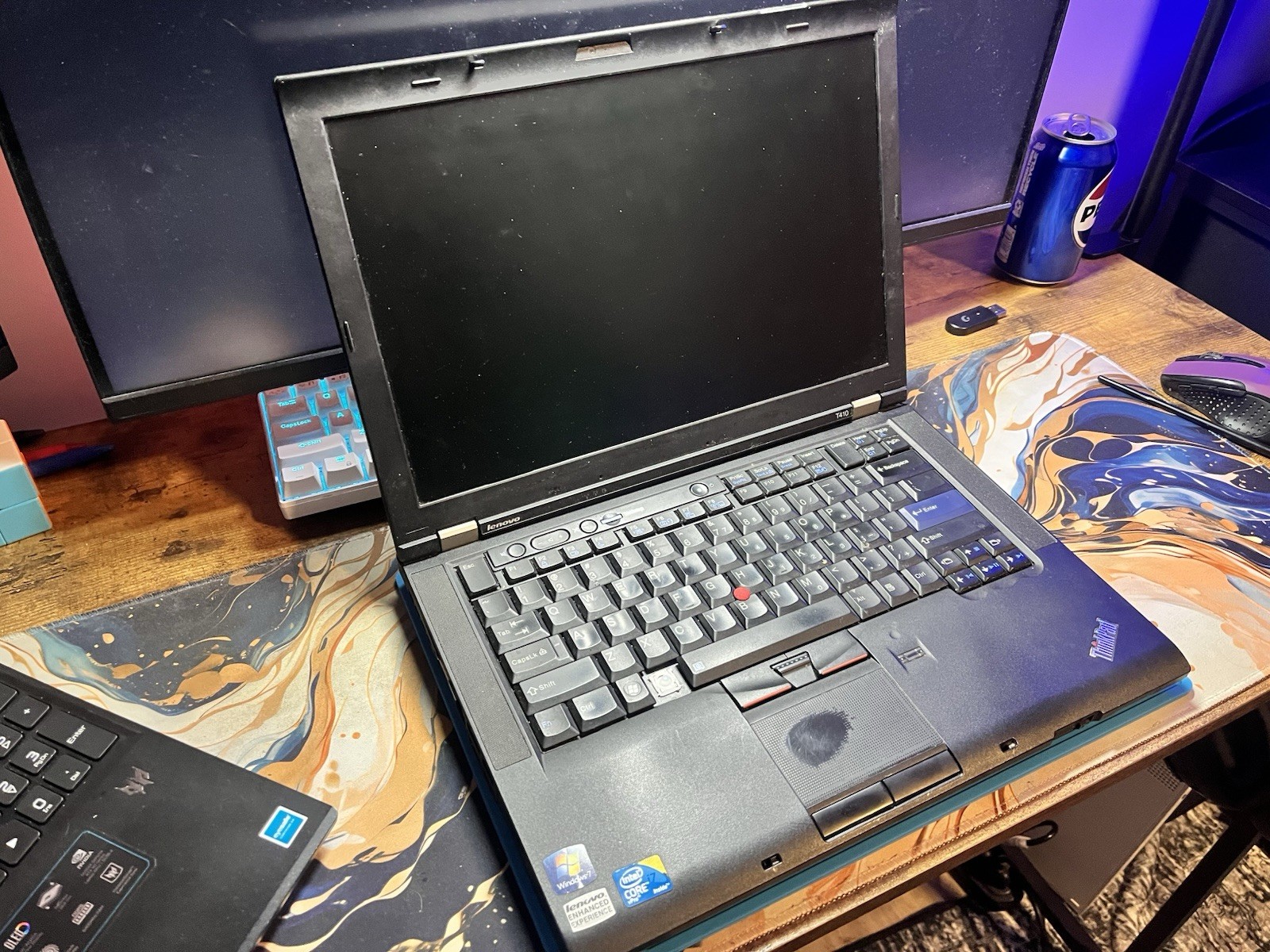 Lenovo ThinkPad T410 14.1in. (1TB HDD, Intel Core i7 1st Gen, 2.66GHz, 8GB)…