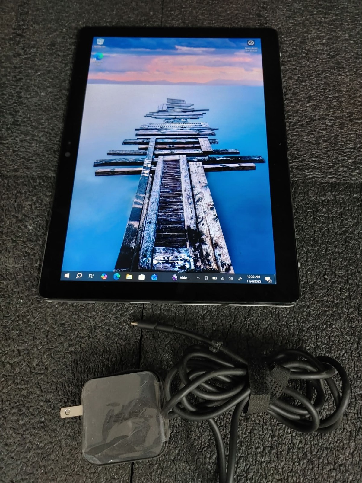 Dell GG42Y Latitude 7200 2 in 1 Laptop i7 8665U 1.9GHz 16GB 256GB FHDTouchscreen
