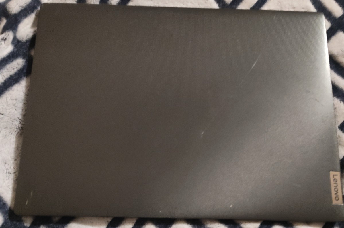 Lenovo IdeaPad 3 14IML05 14″ (128GB SSD, Intel Pentium Gold, 2.40GHz, 4GB)…