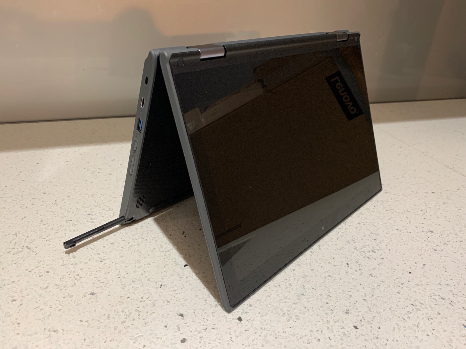 NEW Lenovo 500e 2nd Generation 4G 32GB, Flip Touch Screen ChromeBook 11.6” + Pen