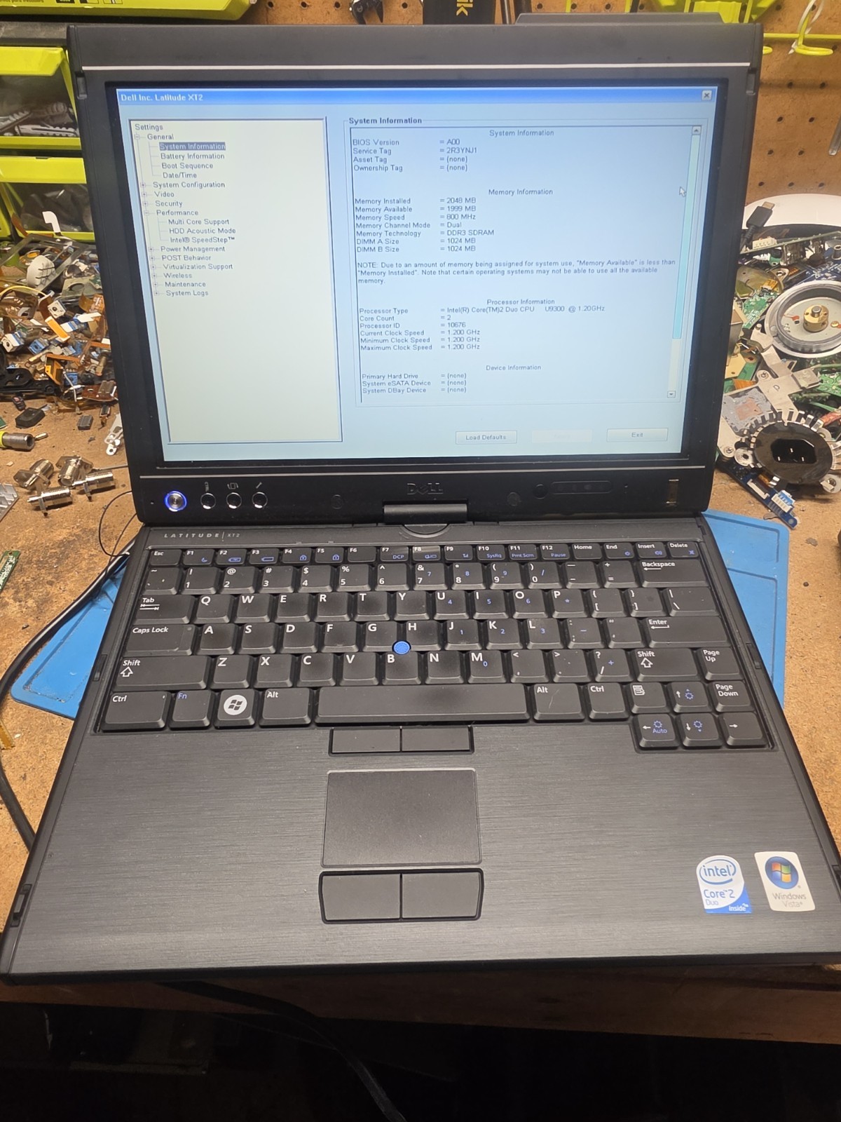 Dell Latituded XT2 Intel Core 2 No Hard Drive W/Added Battery & Power Cord