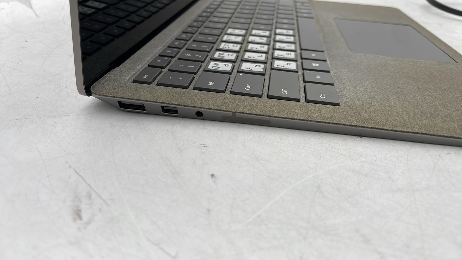 Microsoft Surface Model 1769 Notebook Laptop with Adapter