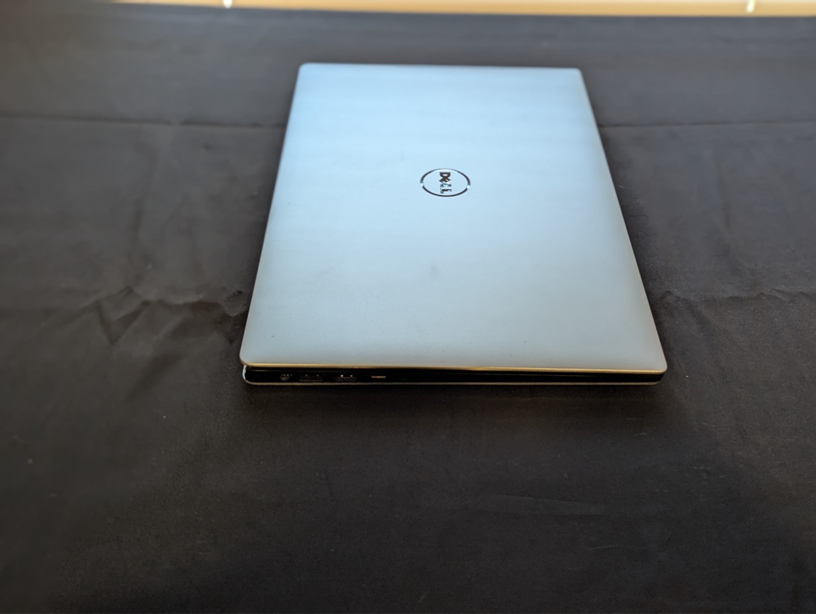 Dell Laptop – XPS 15 9560 – i7-7700HQ 16GB 512GB NVMe GTX 1050 Win11 Pro