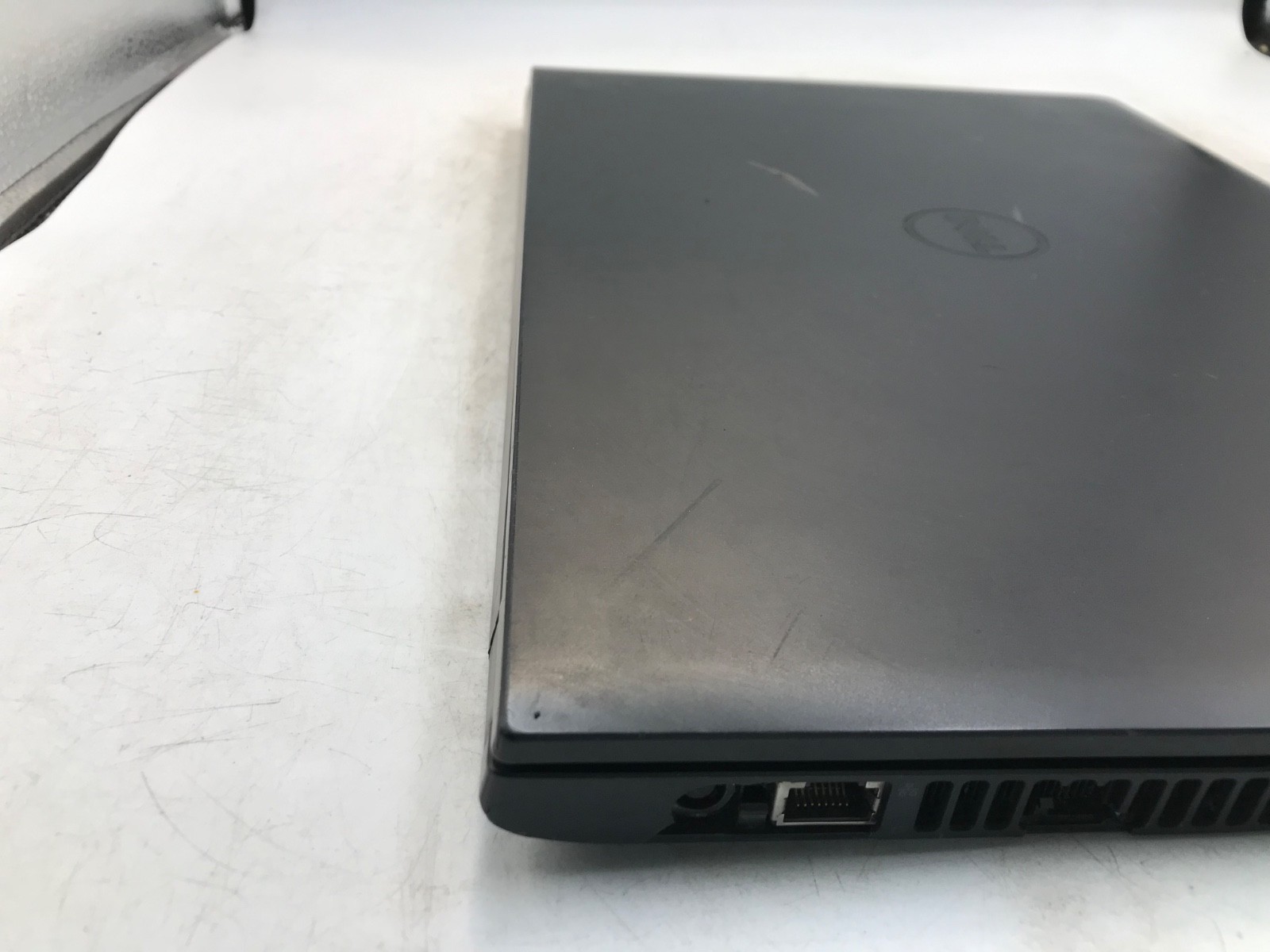 Dell Latitude 3570 Intel Core i5 6th Gen 15.6″ Laptop-NO POWER- MZ