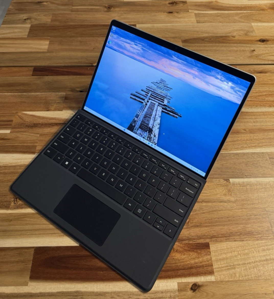 Microsoft Surface Pro 9 2038 i7-1255U 16GB RAM 512GB NVME Win 11