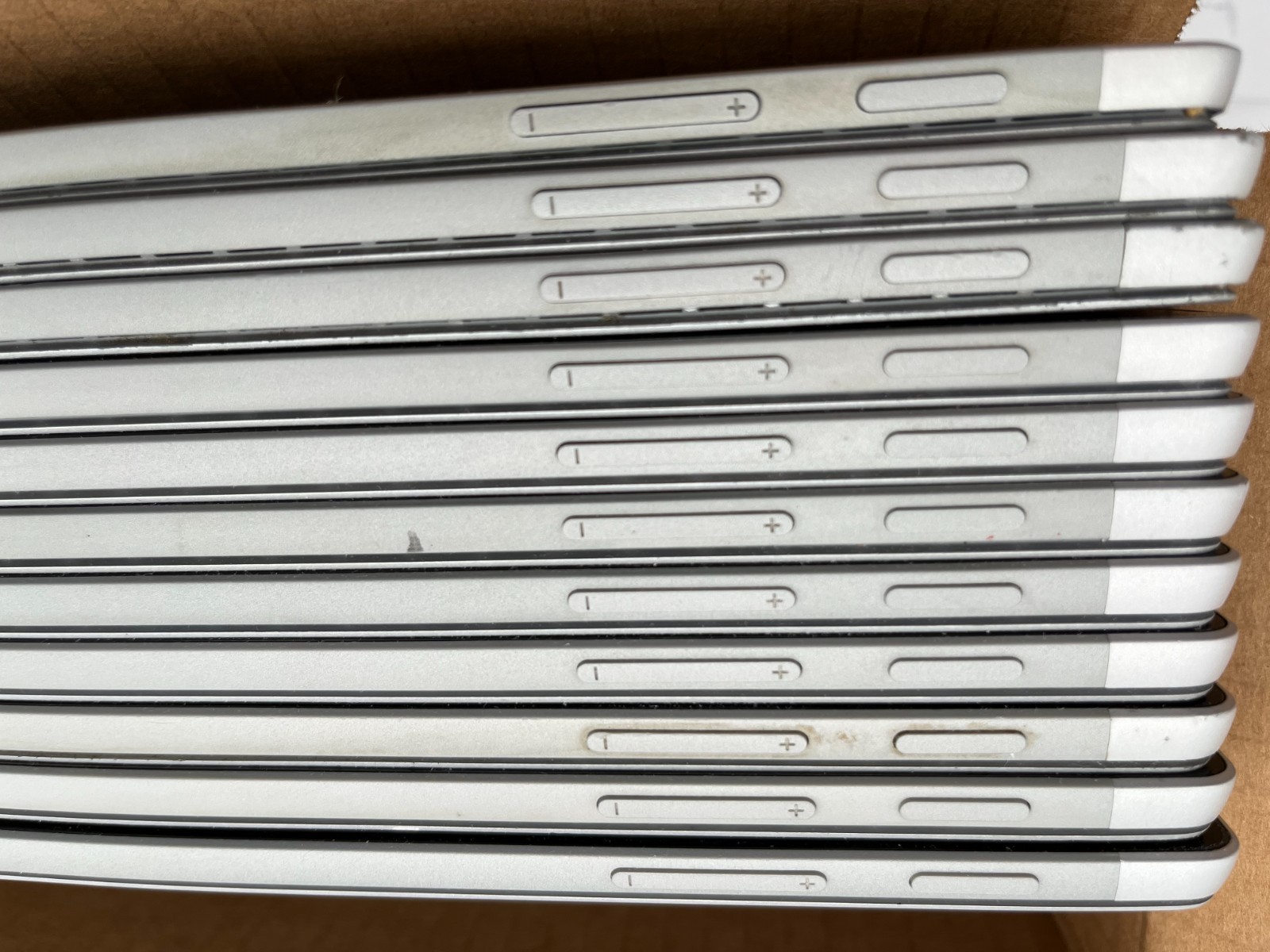 Microsoft Surface Pro 5 1796 Intel Core i5-7300U @ 2.60GHz 8GB 256GB LOT OF 11