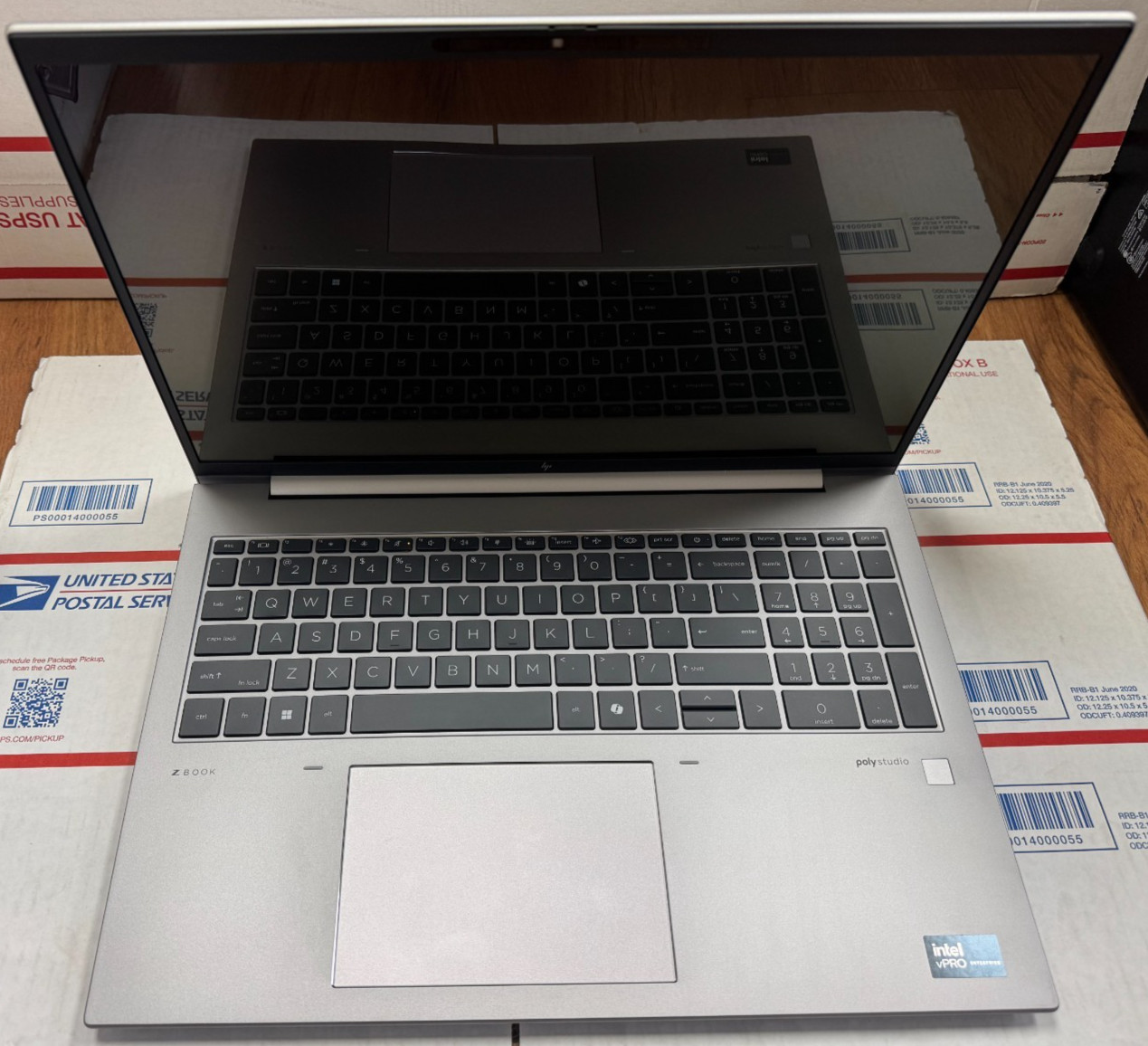 HP ZBook FireFly 16 G11 Laptop U7-165H 32GB 1TB 2.8K OLED Screen – WARRANTY