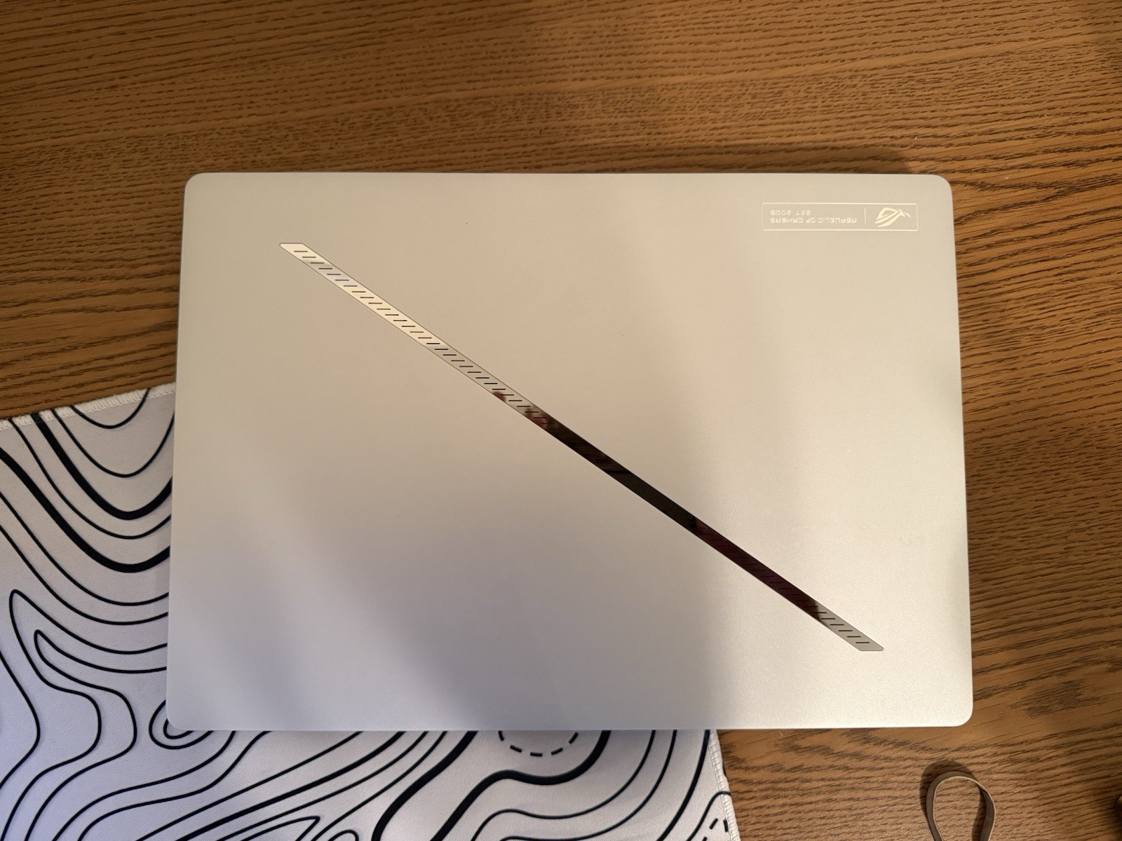 ASUS ROG Zephyrus G14 2024 RTX 4060, AMD Ryzen 9 1TB SSD, 16gb Ram