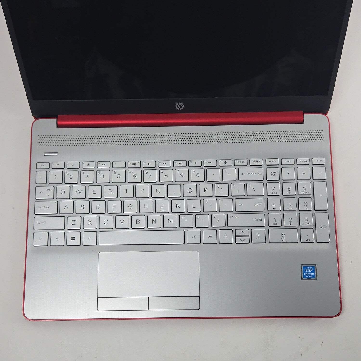 HP Laptop 15-DW0083WM 15.3′ Pentium Silver N5030 1.1GHz 4GB RAM 128GB SSD