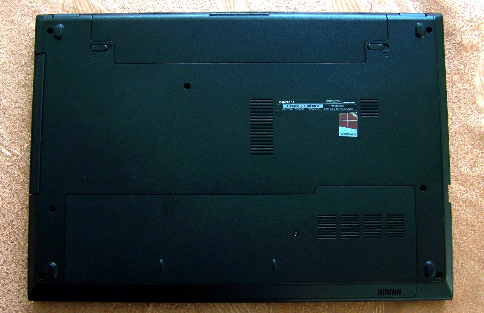 Dell Inspiron 15 AMD A6 1.80GHz 15.6” 4GB Ram 500GB HD ATI Radeon R5-R4 HDMI