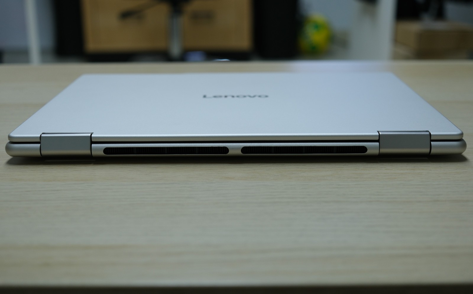 PERFECT Lenovo Yoga 7 2-in-1 14AKP10 14″ Ryzen AI 7 350 16GB | 1 TB WTY 12/26