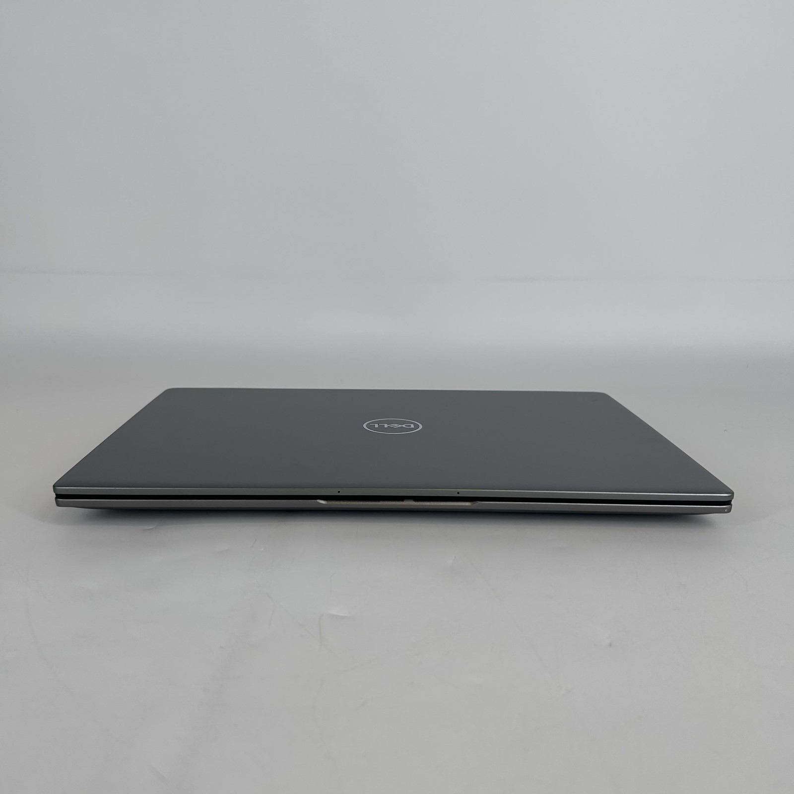 Dell Latitude 7440 14 Gray QHD+ TOUCH 1.9 GHz i7-1370P 32GB 256GB SSD Very Good