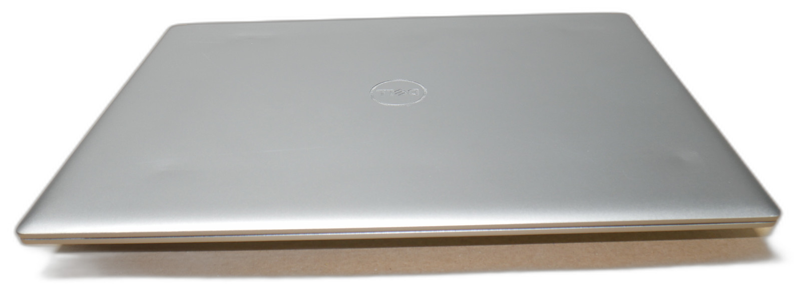 Dell Vostro 5620 Intel Core i7-1260P 1.70GHz 16 GB 256GB SSD 16″ Win 11 Pro SH