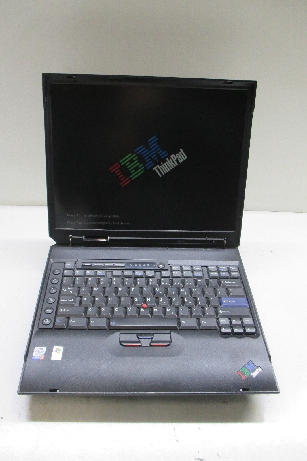 IBM ThinkPad A31 Intel Pentium 4 M 1.25GB NO HDD – BIOS Locked