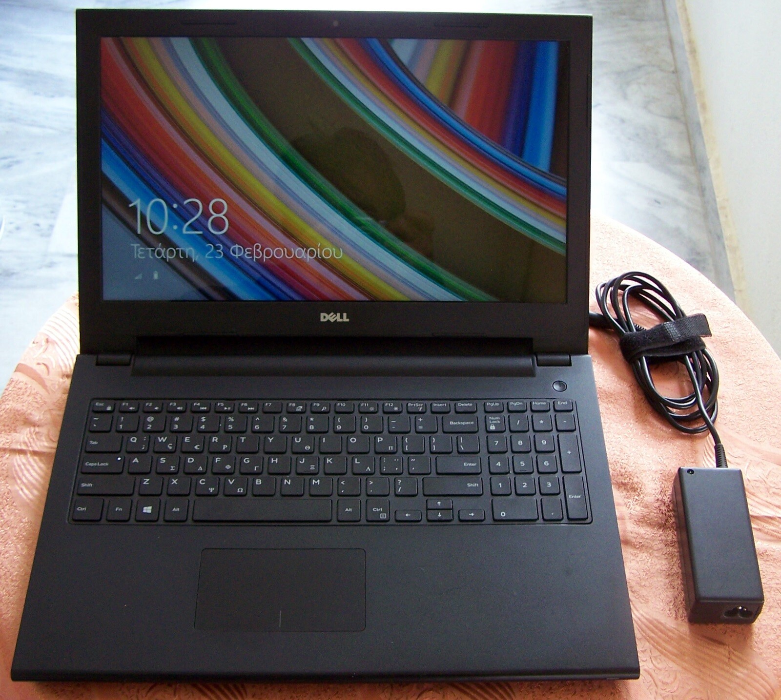 Dell Inspiron 15 AMD A6 1.80GHz 15.6” 4GB Ram 500GB HD ATI Radeon R5-R4 HDMI