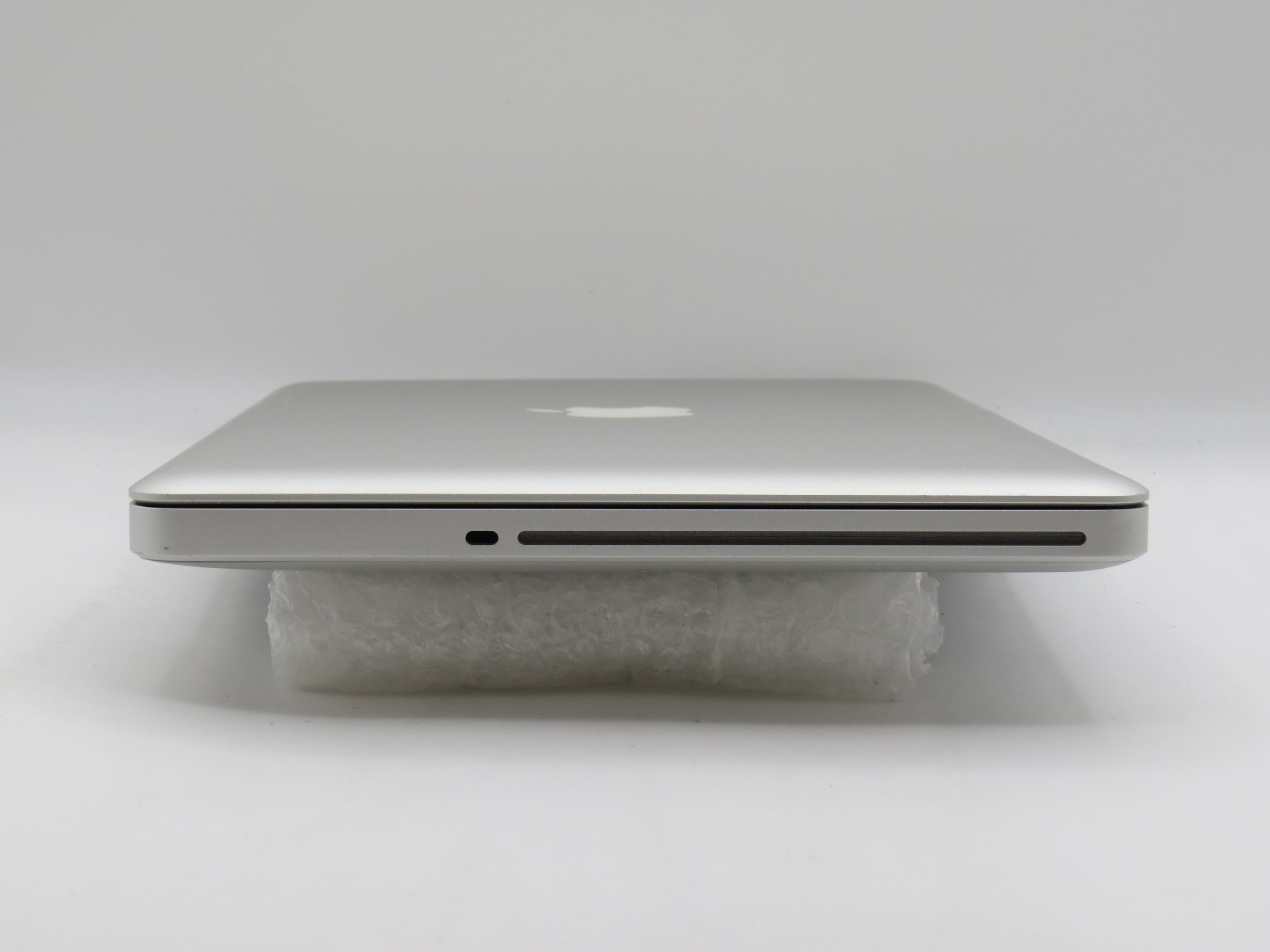 Apple MacBook Pro A1278 | i5-3210M @ 2.5GHz | 4GB DDR3 | HD 4000 | 13.3″ Display