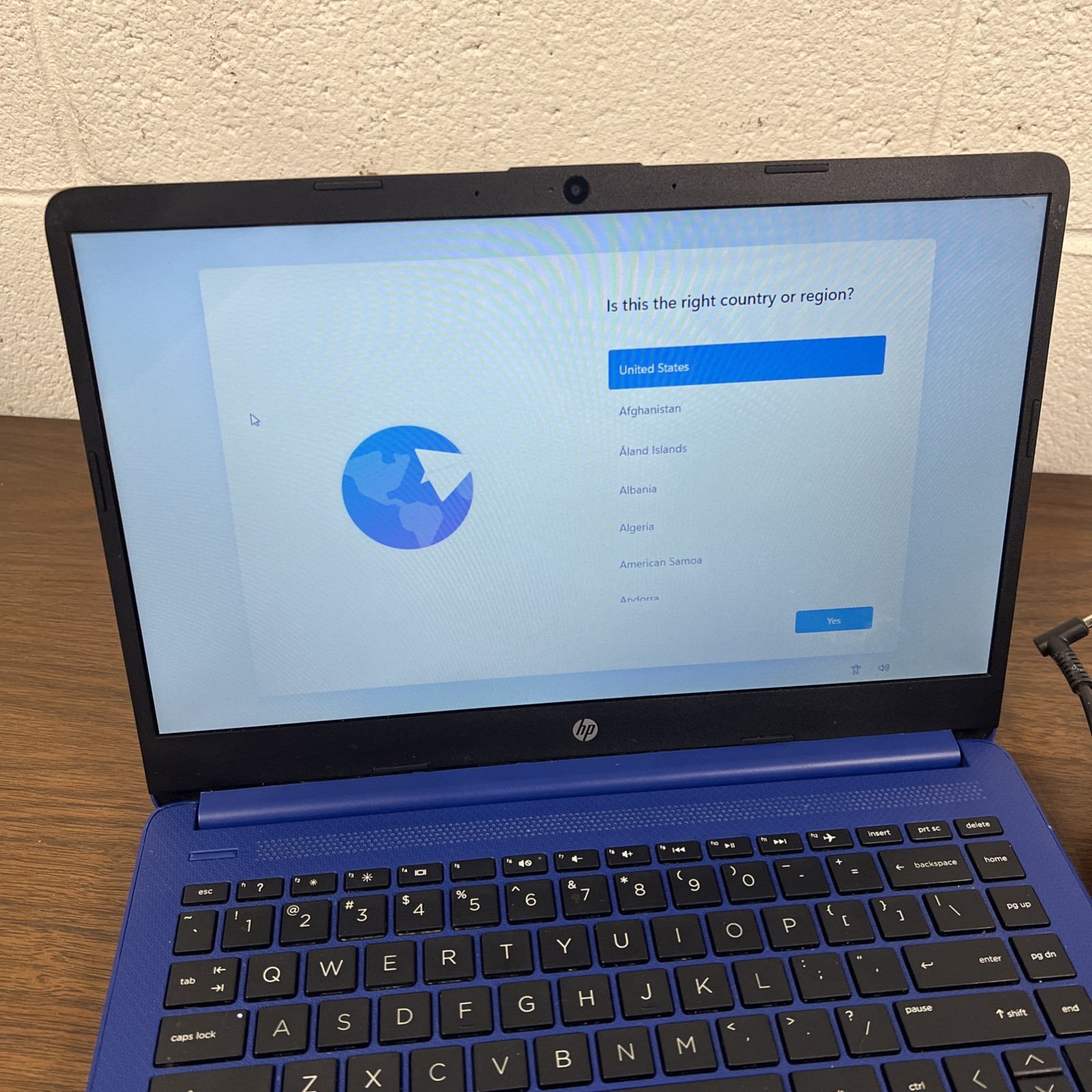 HP Laptop 14-FQ0010NR 14″ 3020e 1.2GHz 4GB RAM 64GB SSD Windows 11 Home