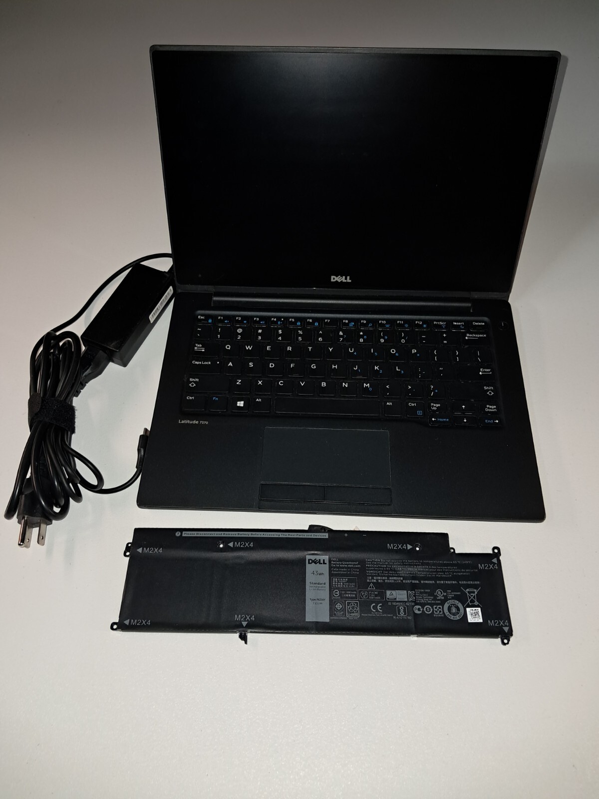 Dell Latitude 7370 13.3″ 16GB 256 GB SSD Windows10 Pro – Used w Extra Battery
