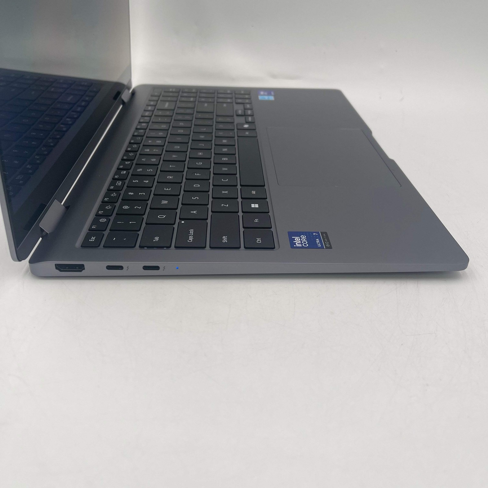 Samsung Galaxy Book5 NP750QHA 15.6″ Core Ultra 7 256V 2.2GHz 16GB RAM 512GB SSD
