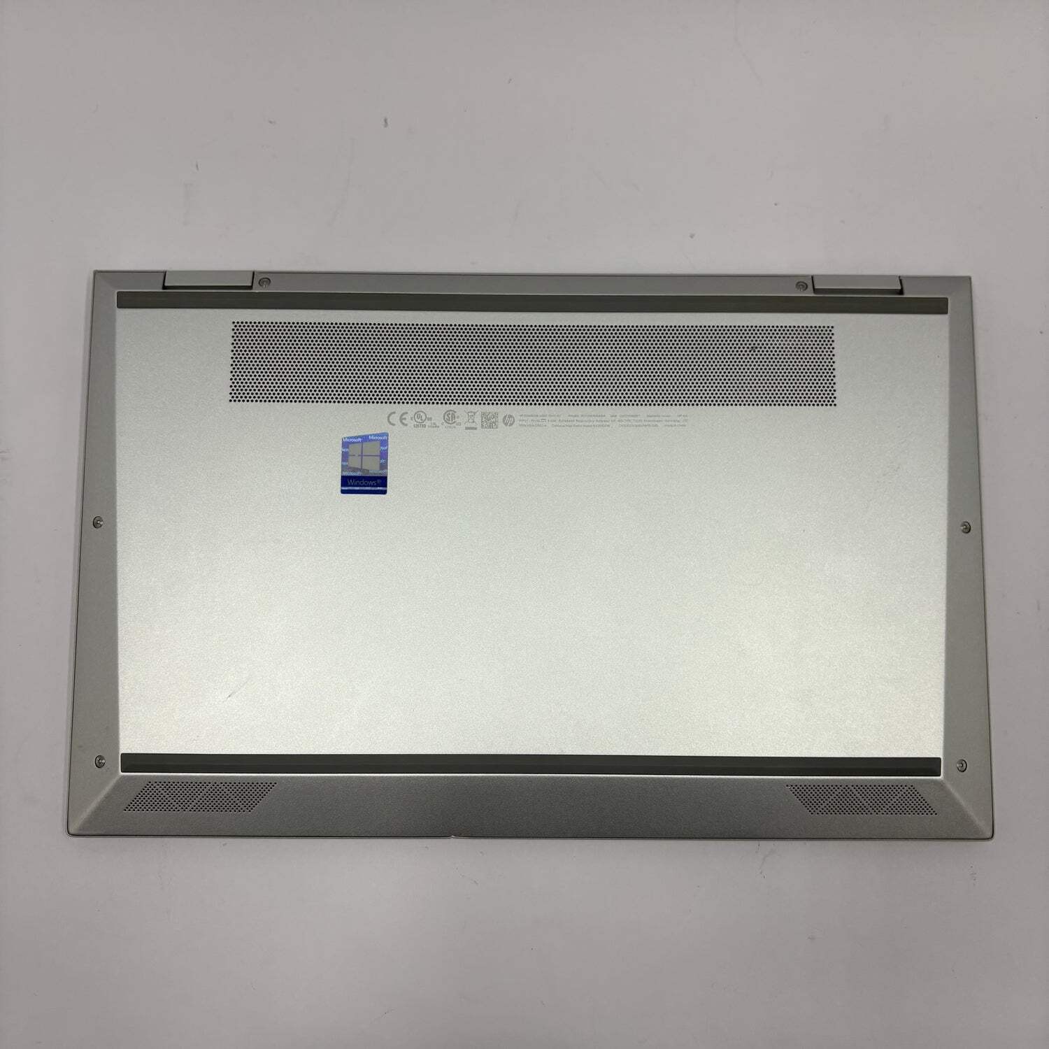 HP EliteBook x360 1040 G7 14″ i7-10610U 1.80GHz 32GB RAM 256GB SSD