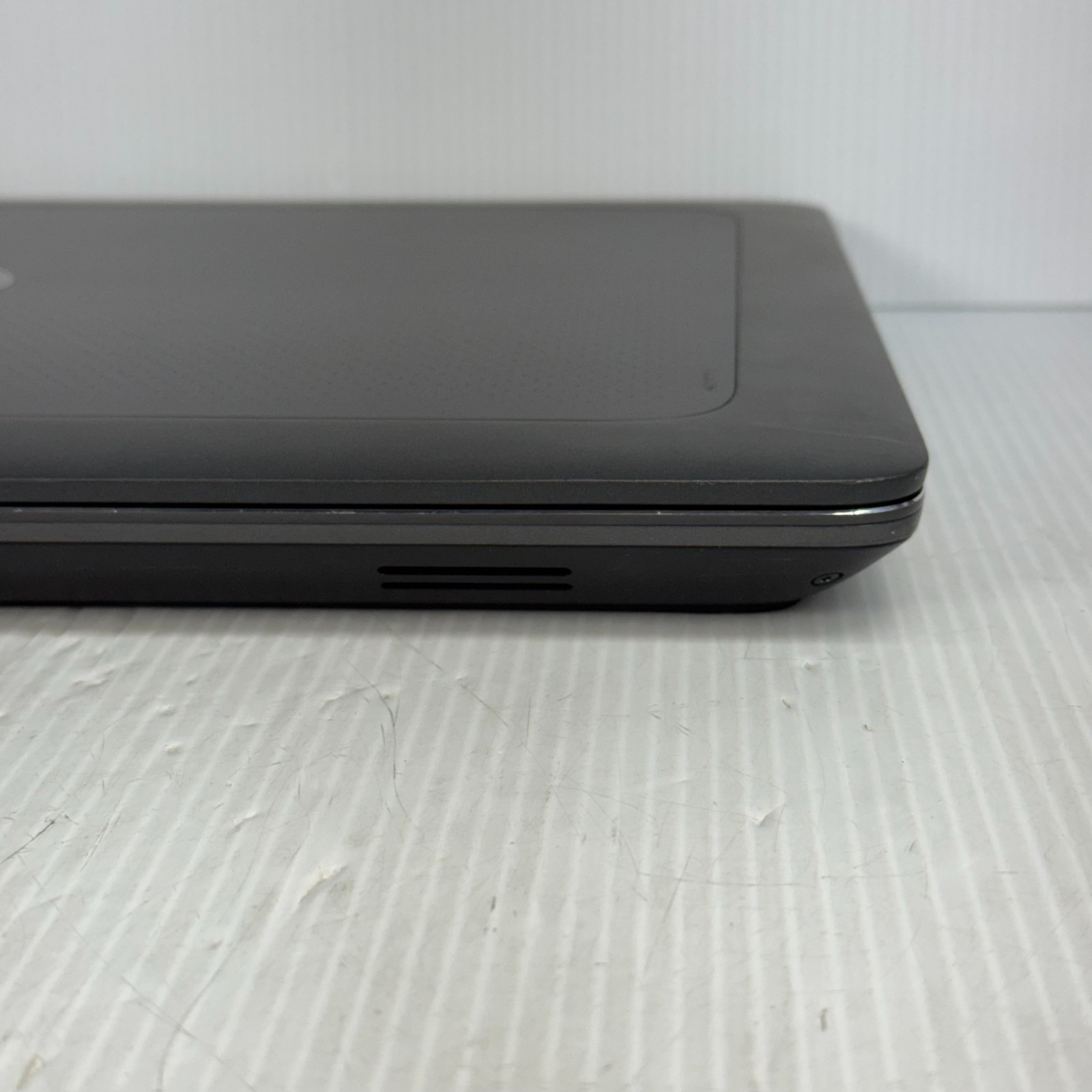 HP ZBook 17 G3 i7-6820HQ 17.3″ Windows 11 Pro Laptop 512GB NVMe SSD 16GB RAM