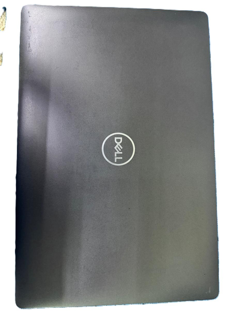 Dell Latitude 5500 Laptop 15.6″ / i5 8th Gen / 8GB RAM / 256GB SSD