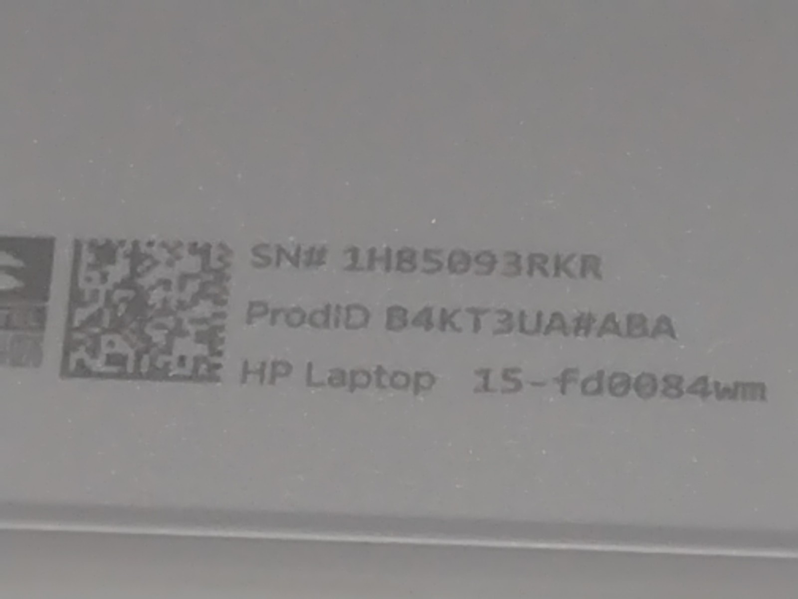 HP 15-fd0084wm – 15.6″ • 4GB • 128GB UFS – Excellent Condition