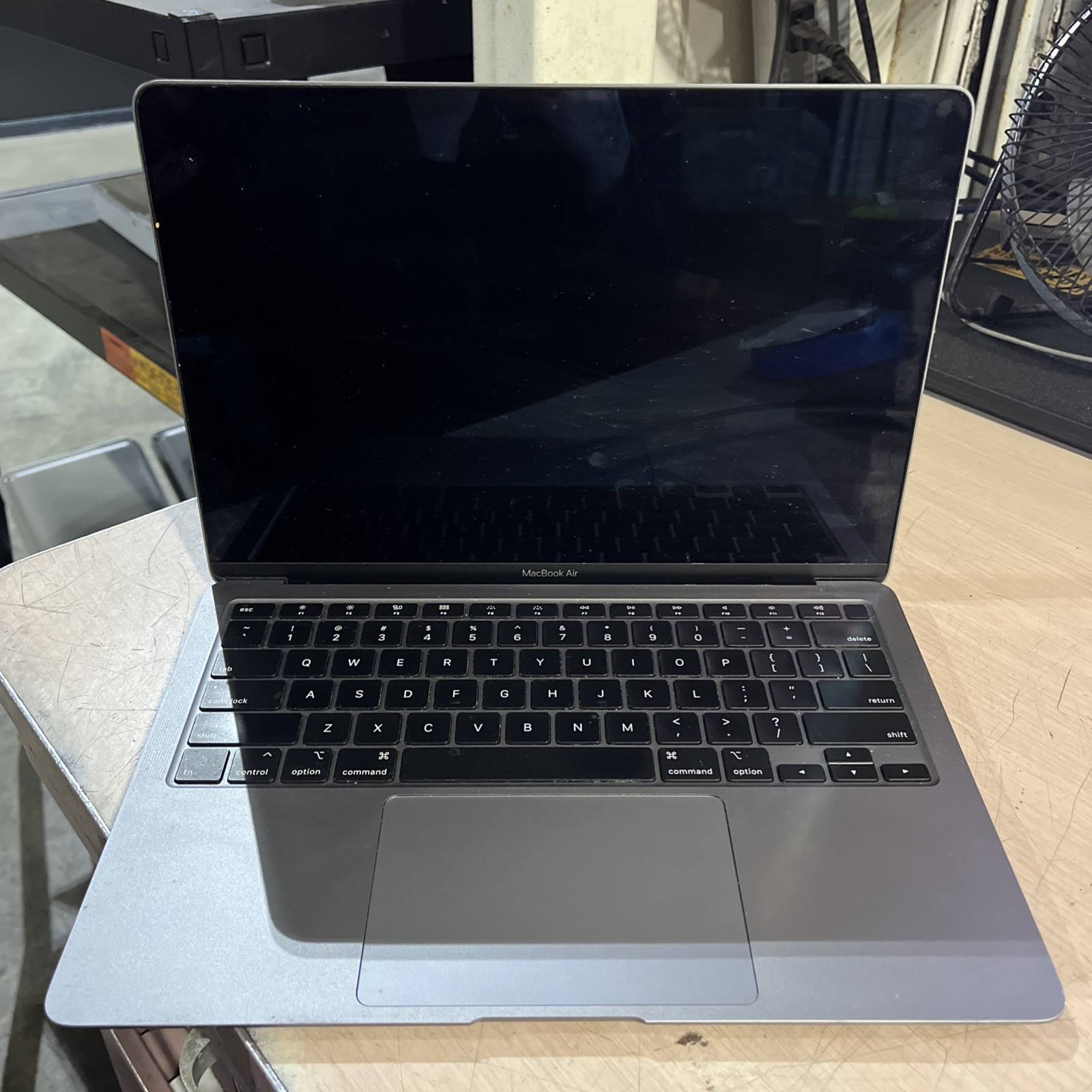 APPLE MACBOOK AIR 13″ SCISSOR, 2020 CORE I3-1000NG4 1.1GHZ 8GB RAM 256SSD